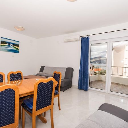 Apartment Horizont Trogir Bagian luar foto