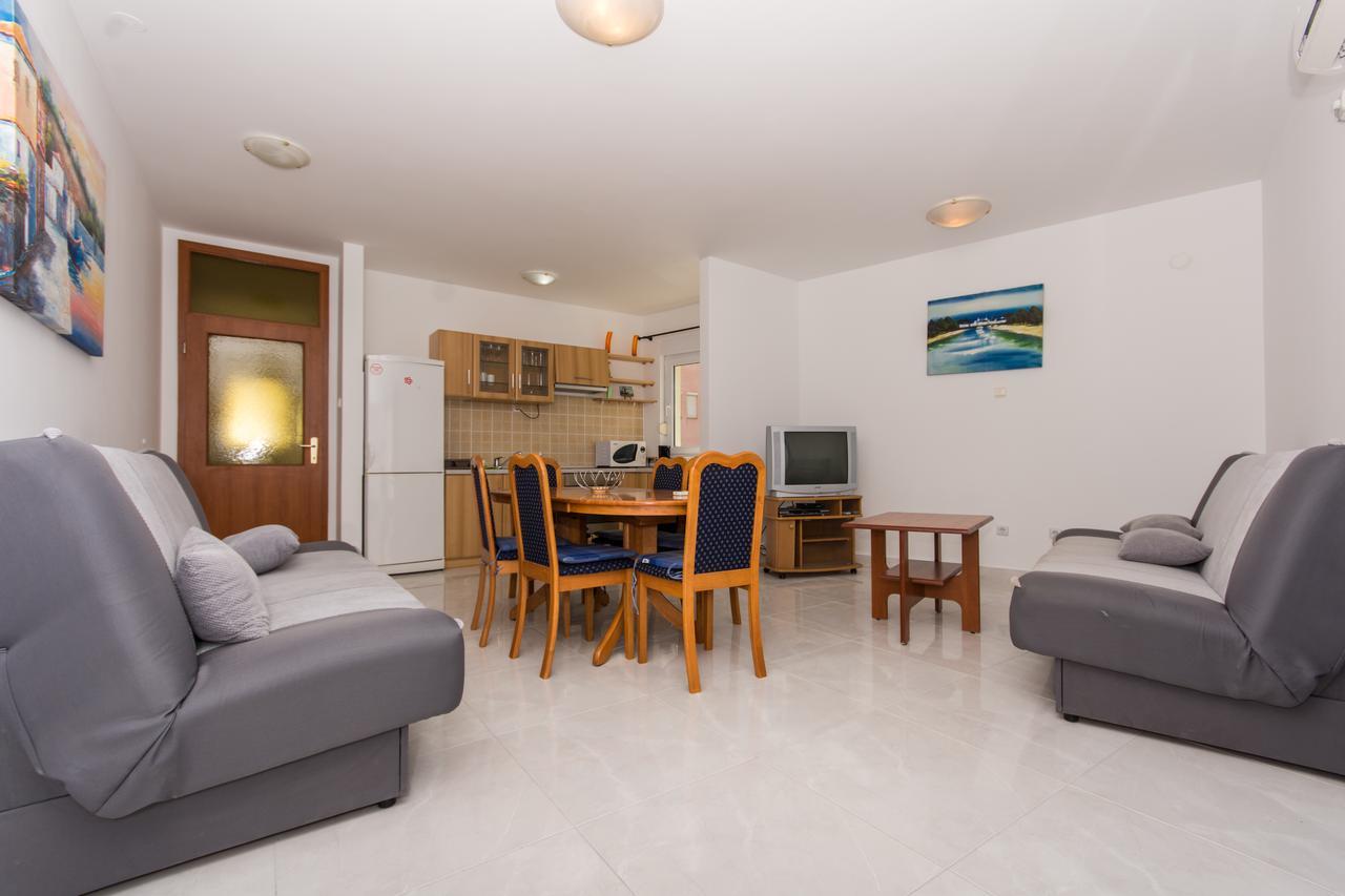Apartment Horizont Trogir Bagian luar foto