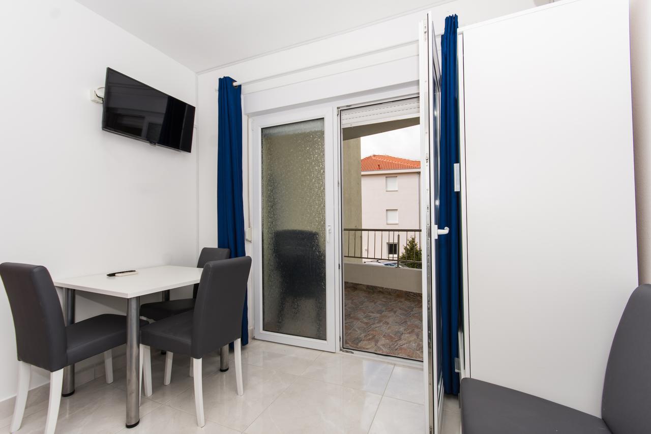 Apartment Horizont Trogir Bagian luar foto