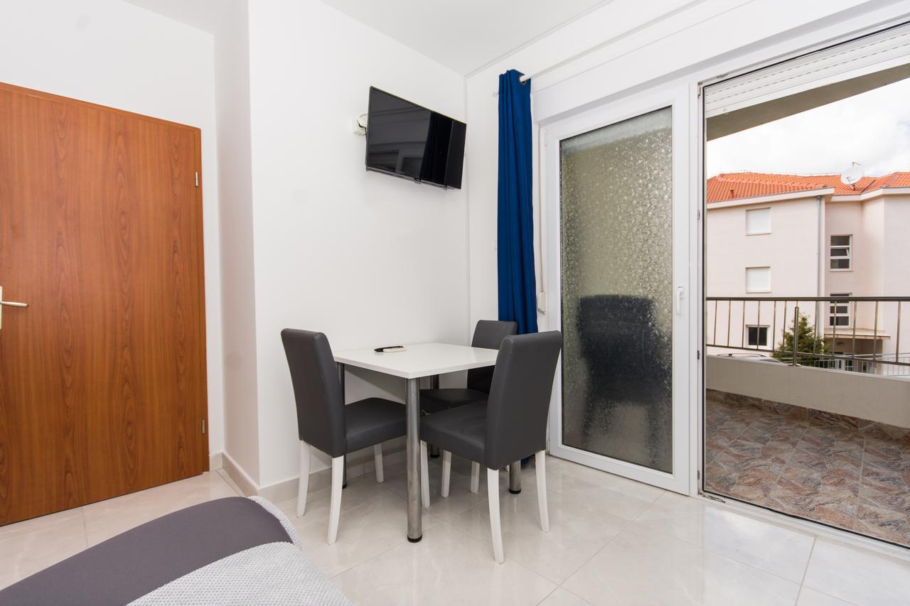 Apartment Horizont Trogir Bagian luar foto